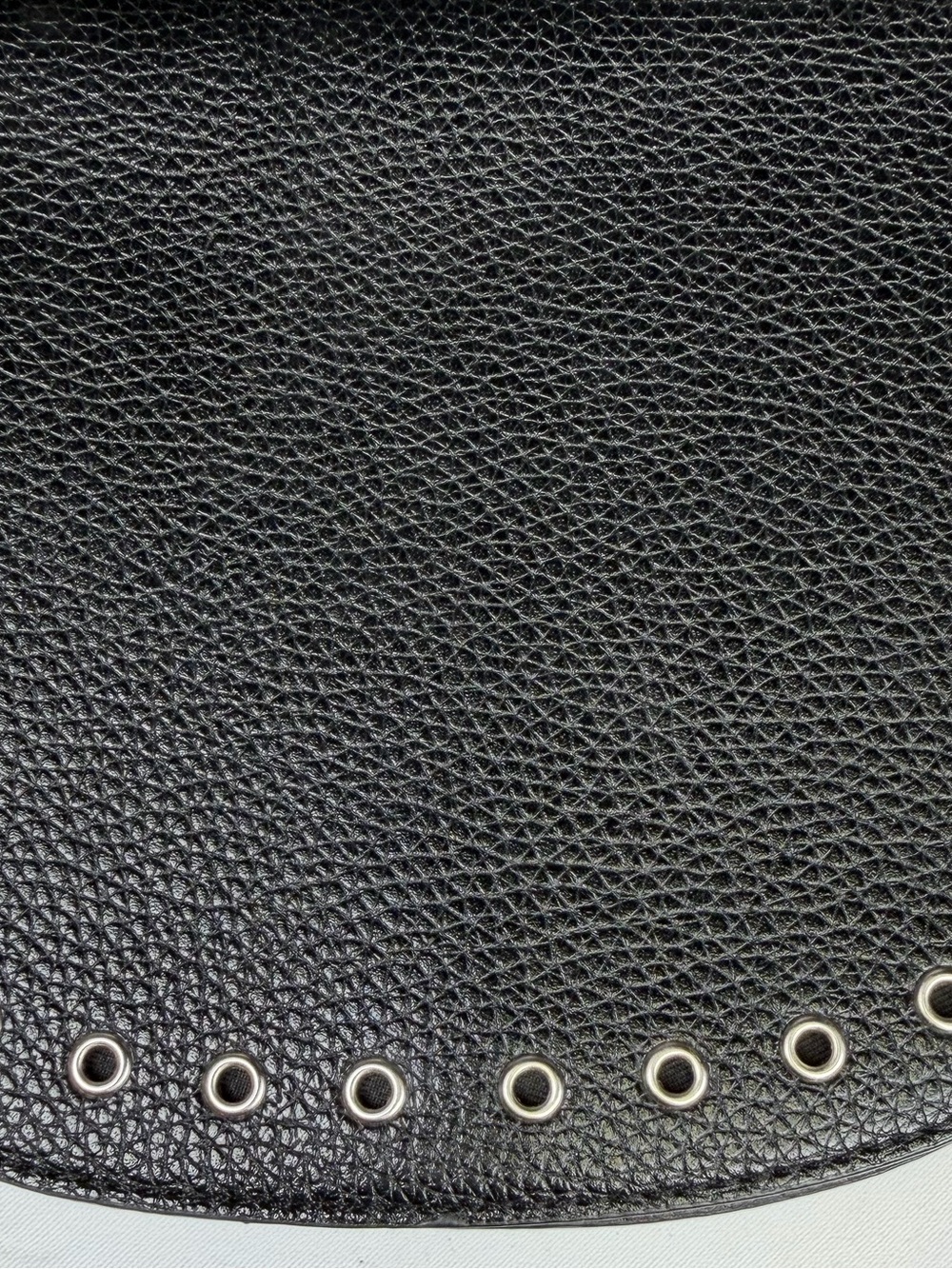 Steve Madden Black Pebbled Satchel with Silver Eyelet Grommet Trim - beautiful - Picture 12 of 12